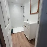 Сasa de vacaciones Quiet House For 12 People Near Cité Carcasona