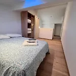 Сasa de vacaciones Quiet House For 12 People Near Cité