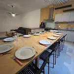 Сasa de vacaciones Quiet House For 12 People Near Cité Carcasona