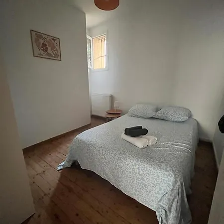 別荘 Quiet House For 12 People Near Cite