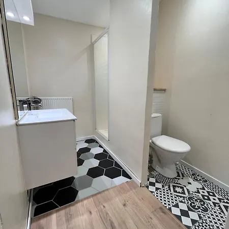 Ferienhaus Quiet House For 12 People Near Cite *