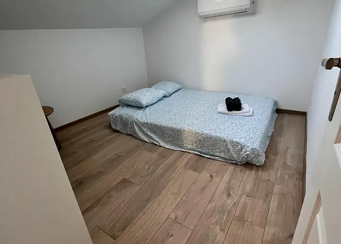 Quiet House For 12 People Near Cite * Carcassonne