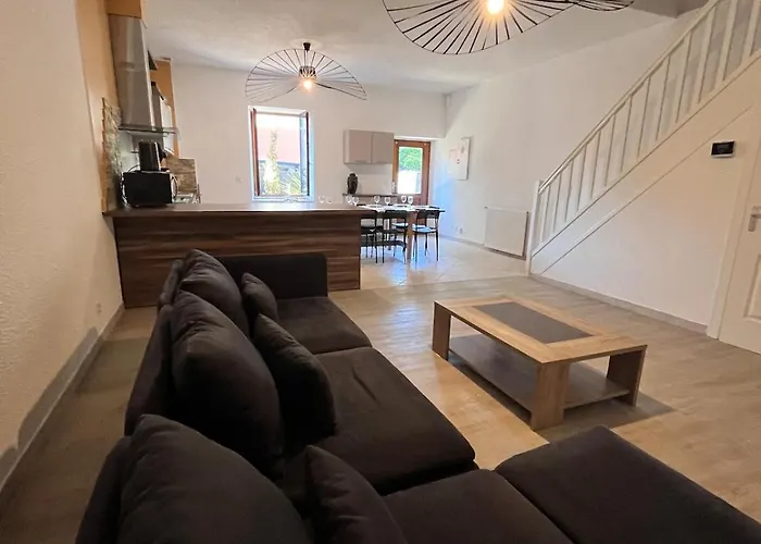 Holiday home Quiet House For 12 People Near Cite Carcassonne