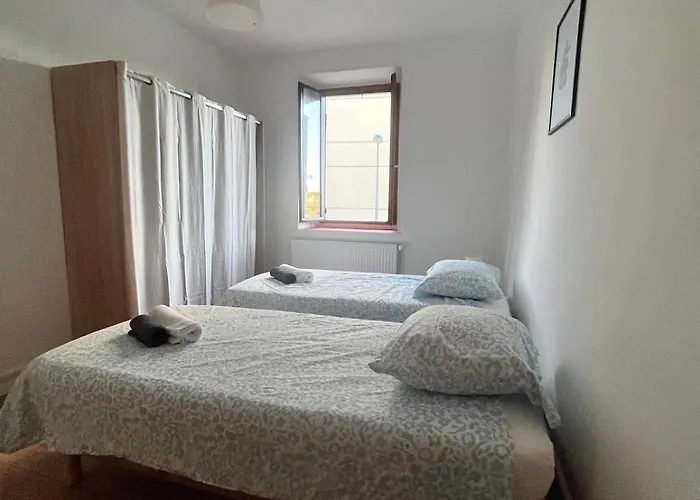 Quiet House For 12 People Near Cite Будинок відпочинку Каркассонн