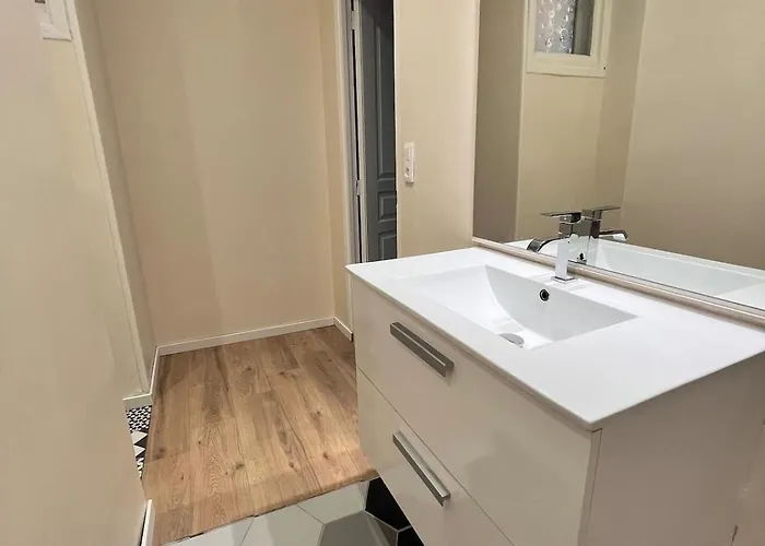 Quiet House For 12 People Near Cite Carcassonne